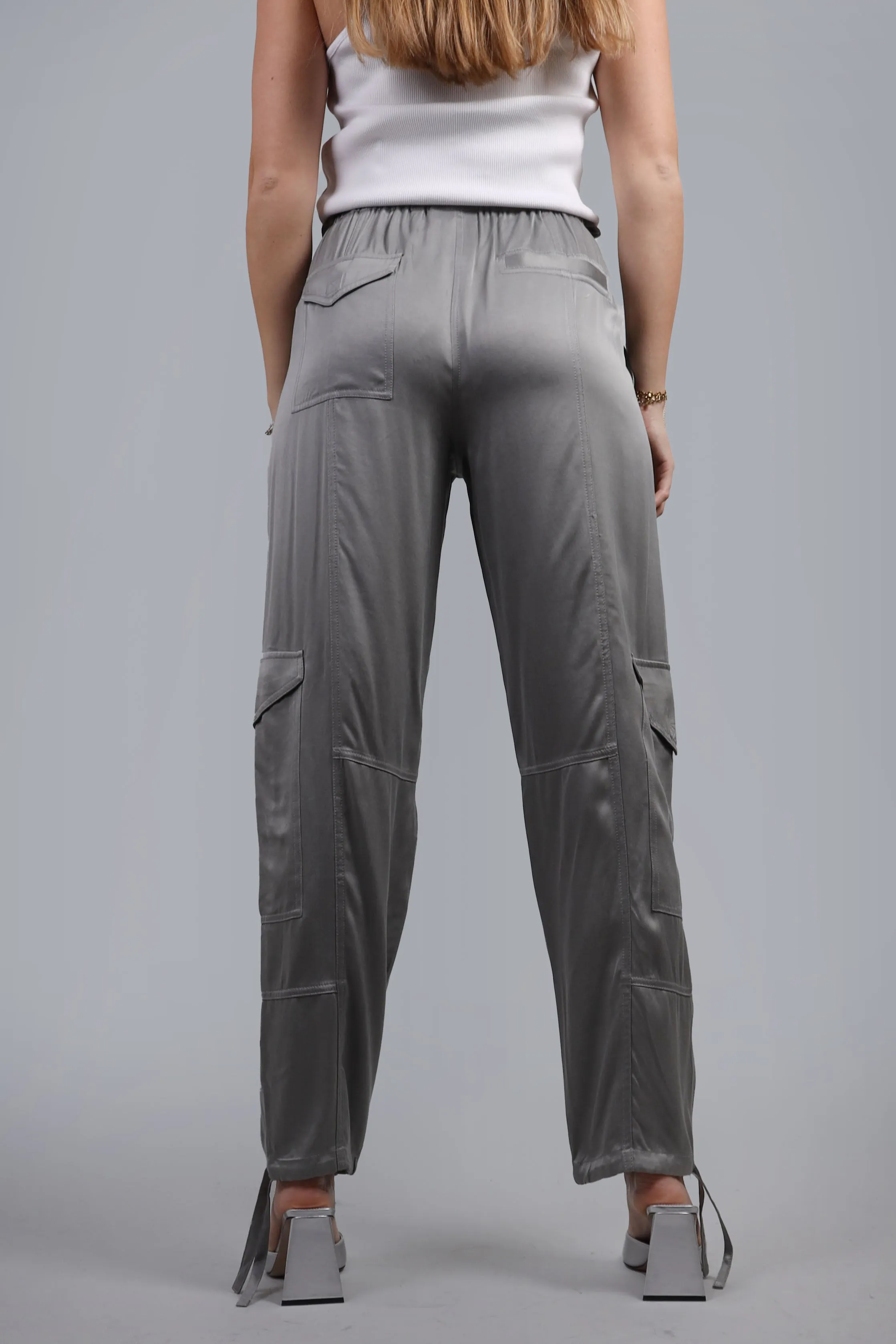 Washed Satin Light Grey